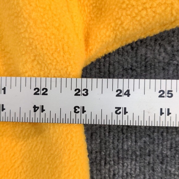 New York Hotel & Casino Mens Fleece Pullover Yellow XL V-Neck Vintage Made USA - Picture 15 of 15